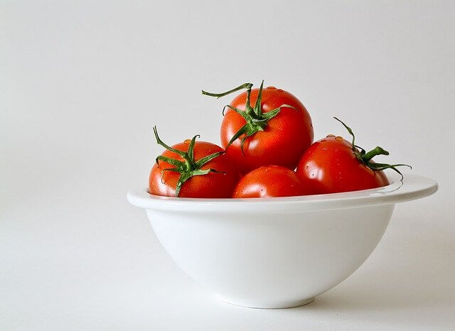 Make Tomatoes Grow Fast